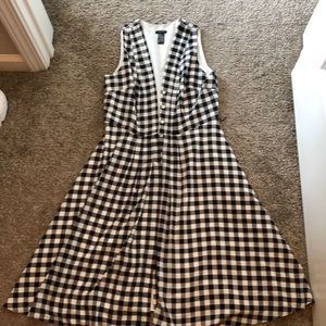 Ann Taylor Tea Length dress checker print